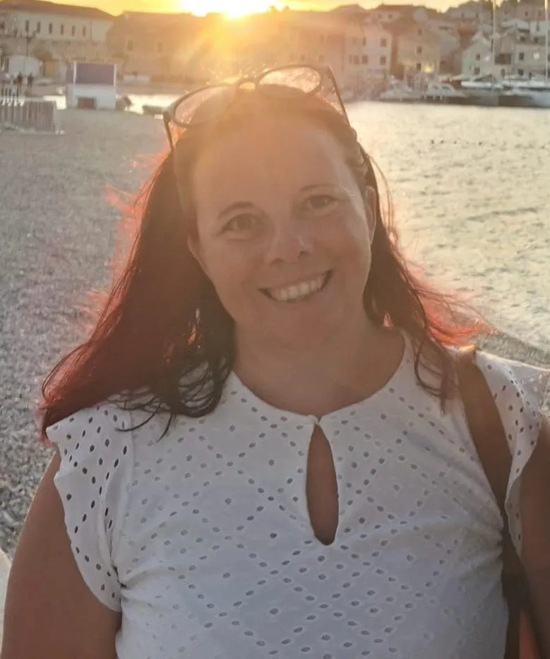 Karoline Rucker Administration, Besuchsdienste